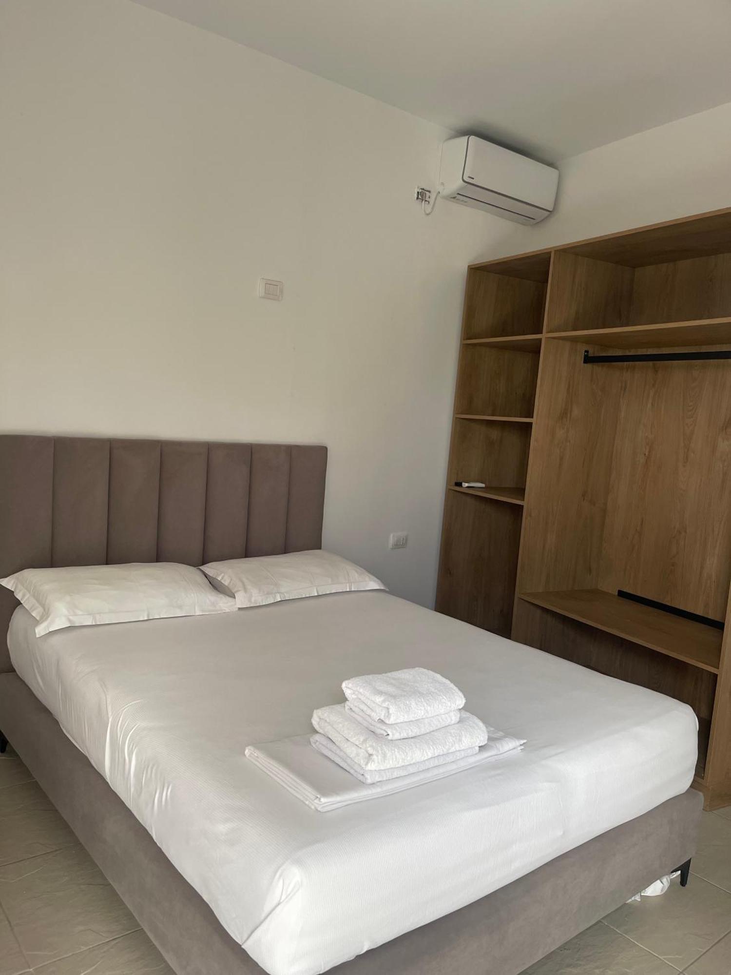 Alevra Hotel Dhermi Exterior photo