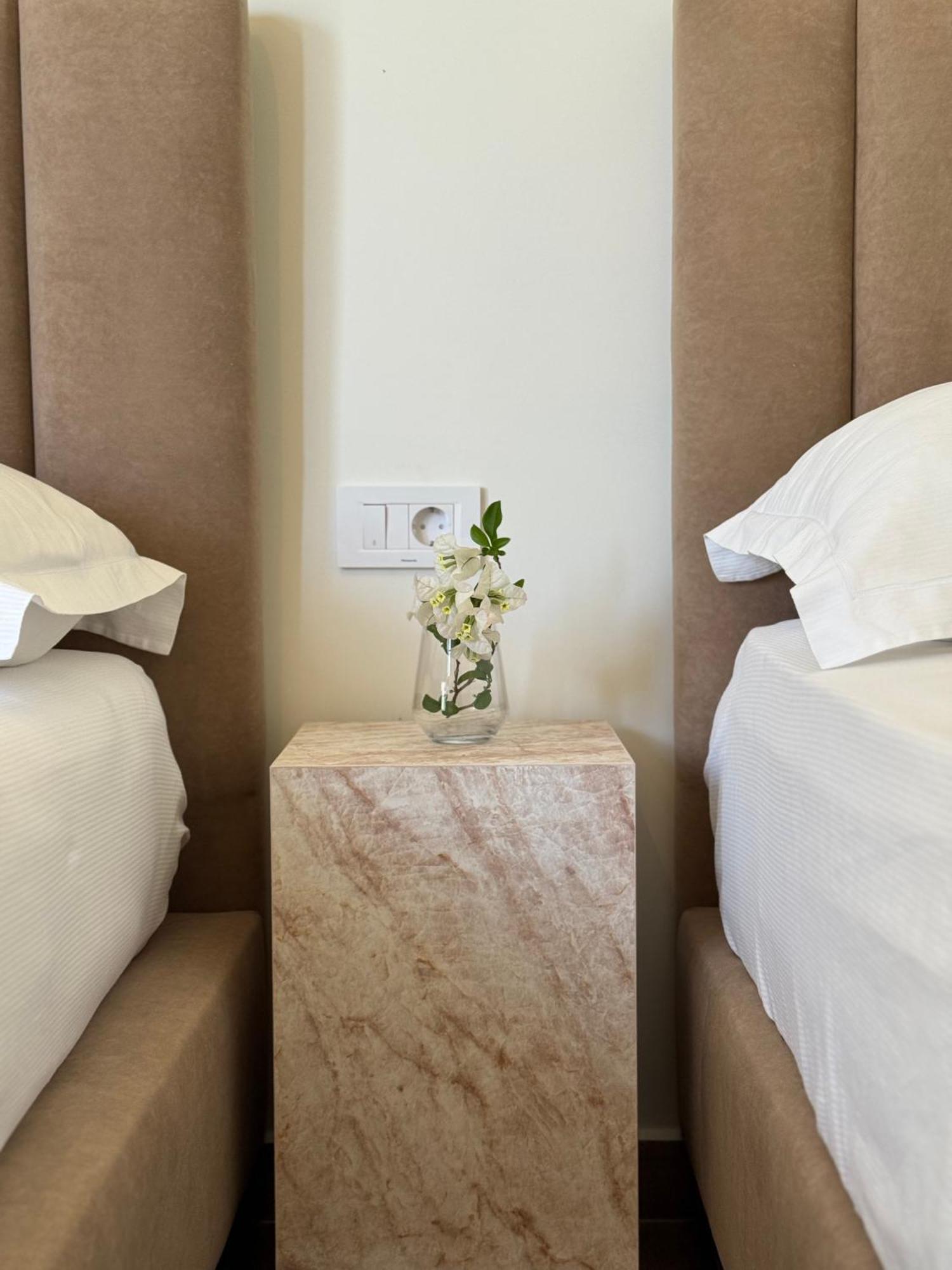 Alevra Hotel Dhermi Exterior photo